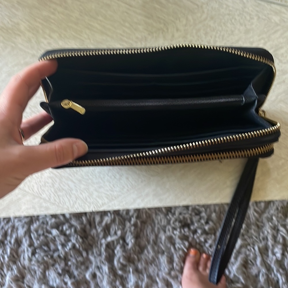 Wallet - Picture 3 of 3